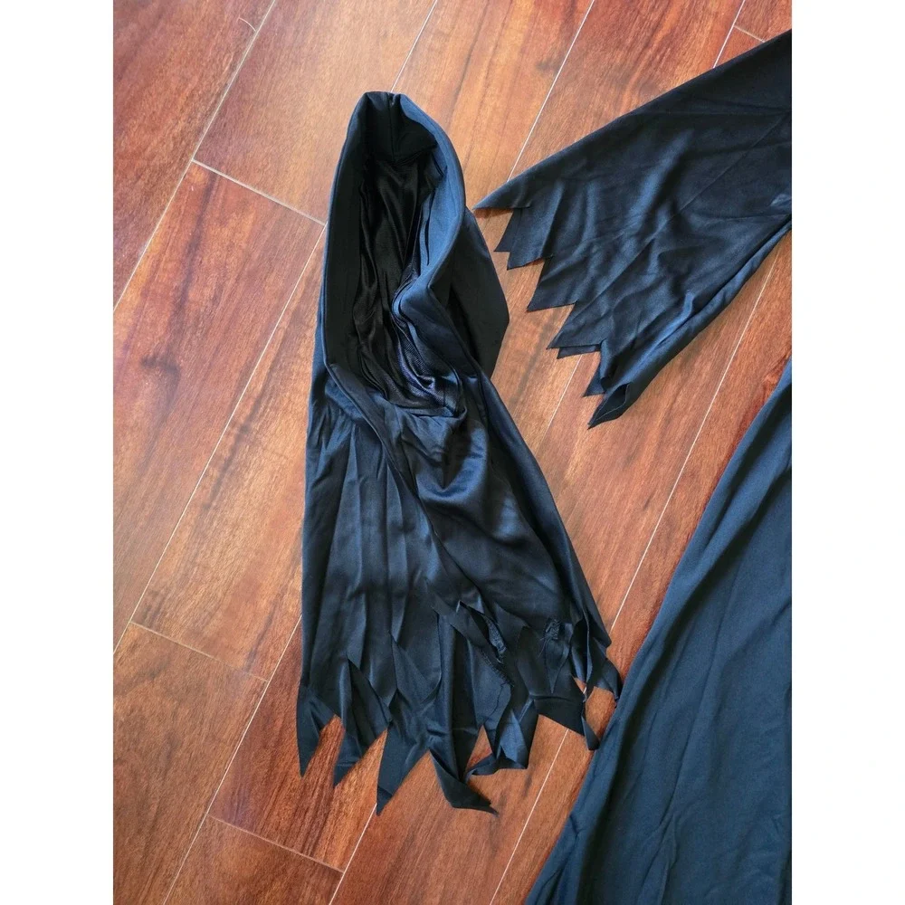 Spirit Halloween Unknown Phantom Costume Kids XL 14-16 Black Grim Reaper